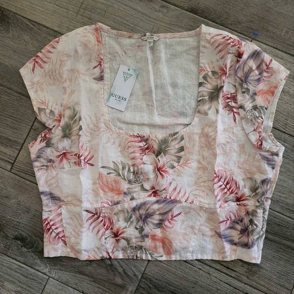 Guess Tops - Guess top size xl floral print